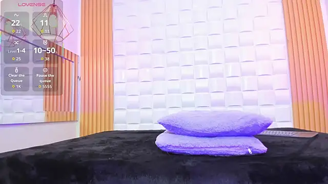 AriaBelle online show from December 23, 2025, 11:08 am