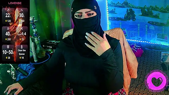 SultanaLayla online show from June 30, 2026, 9:05 pm