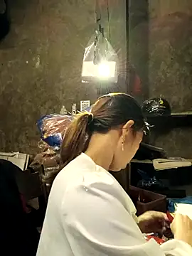 ngocngoc cute online show from November 9, 2025, 3:21 pm