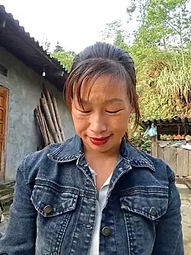 Snapshot of ngocngoc_cute chatting on May 5, 2026, 12:18 am ngocngoc cute online show from May 5, 2026, 12:18 am