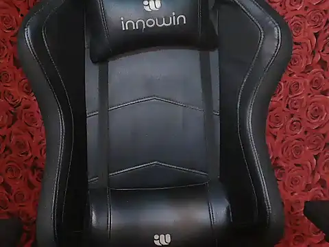 Simmi Ji online show from November 14, 2025, 3:11 pm