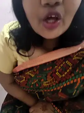 Snapshot of Swapna_Hyd chatting on September 12, 2025, 4:01 am Swapna Hyd online show from September 12, 2025, 4:01 am