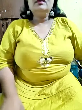 Snapshot of Swapna_Hyd chatting on October 23, 2025, 4:28 pm Swapna Hyd online show from October 23, 2025, 4:28 pm