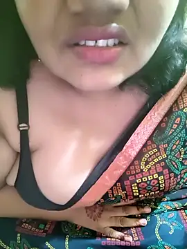 Snapshot of Swapna_Hyd chatting on November 3, 2025, 4:47 am Swapna Hyd online show from November 3, 2025, 4:47 am