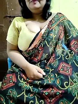 Snapshot of Swapna_Hyd chatting on November 16, 2025, 12:27 am Swapna Hyd online show from November 16, 2025, 12:27 am