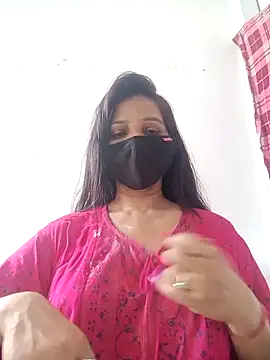 Snapshot of soni_yhakur chatting on April 29, 2026, 5:55 am soni yhakur online show from April 29, 2026, 5:55 am