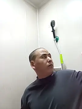 CWQ123 online show from October 11, 2025, 8:24 am