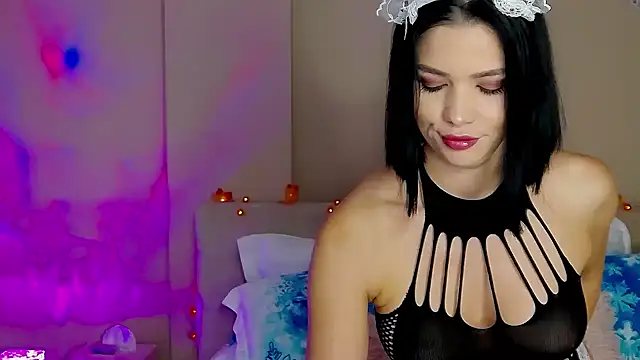 Emily Sheen online show from October 28, 2025, 5:11 am