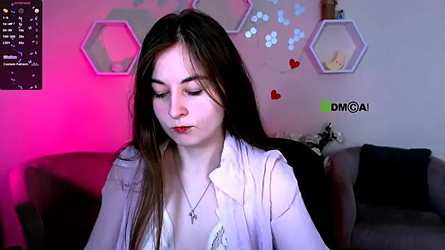 lilith diva online show from October 1, 2025, 7:42 pm