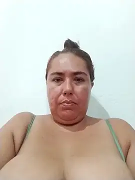 yyuly online show from December 19, 2025, 2:35 pm