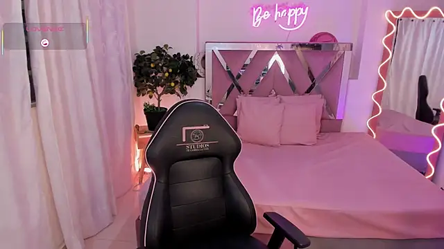 Shinedark tay1 online show from October 11, 2025, 3:06 am