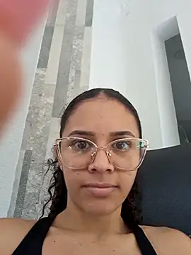 Snapshot of Britany_Sweety chatting on September 29, 2025, 6:13 pm Britany Sweety online show from September 29, 2025, 6:13 pm