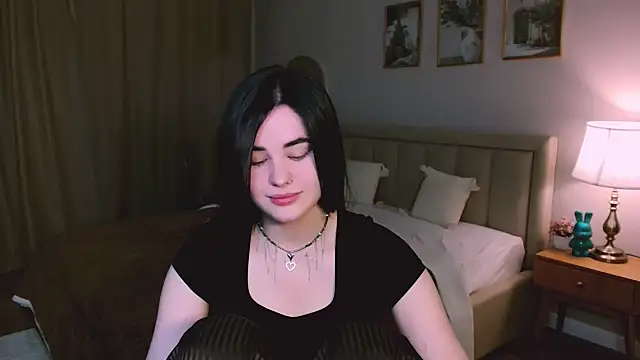 lil angel  online show from March 9, 2026, 3:10 am