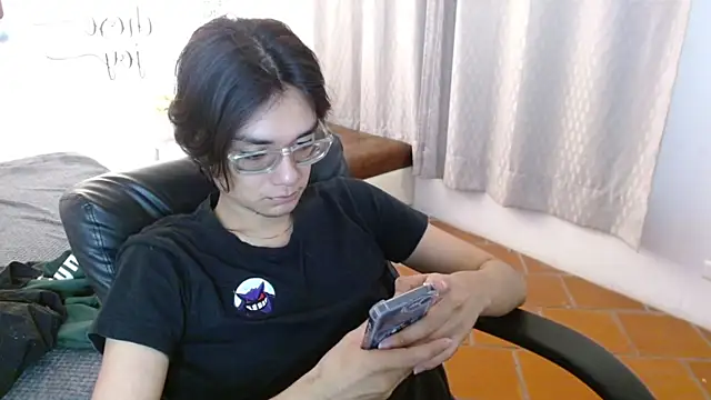 davoxer online show from September 24, 2025, 2:26 am