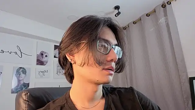 Snapshot of davoxer chatting on December 20, 2025, 3:46 am davoxer online show from December 20, 2025, 3:46 am