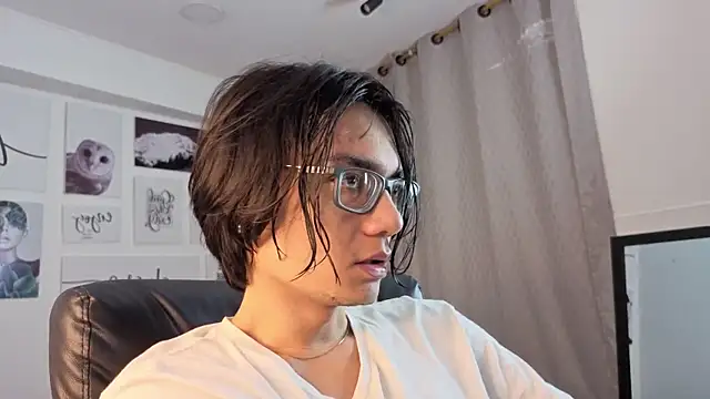 Snapshot of davoxer chatting on December 21, 2025, 3:57 am davoxer online show from December 21, 2025, 3:57 am