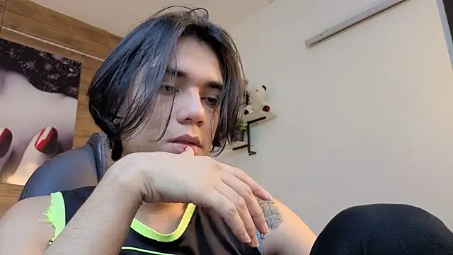 Snapshot of davoxer chatting on January 7, 2026, 3:53 am davoxer online show from January 7, 2026, 3:53 am