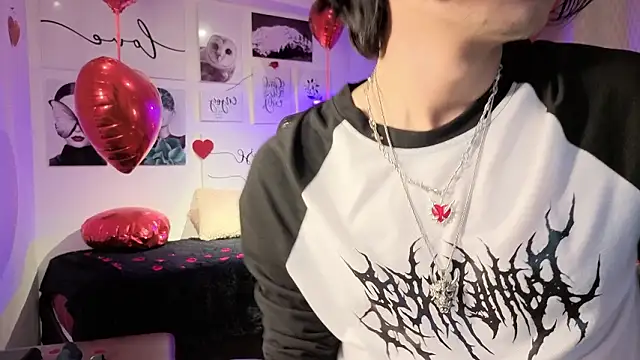 Snapshot of davoxer chatting on February 15, 2026, 2:19 am davoxer online show from February 15, 2026, 2:19 am