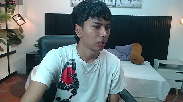 markbowie online show from November 29, 2025, 12:08 pm