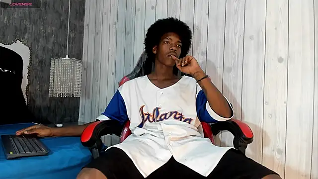 Cam Brown online show from October 19, 2025, 4:46 am