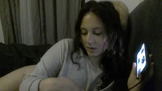 laylabliss online show from October 19, 2025, 1:06 am