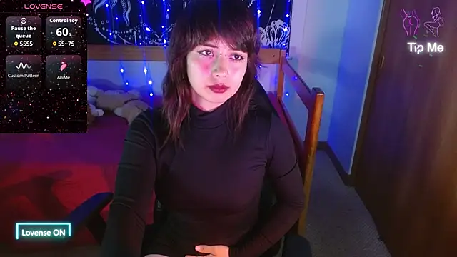 alisha17love online show from December 1, 2025, 2:16 am