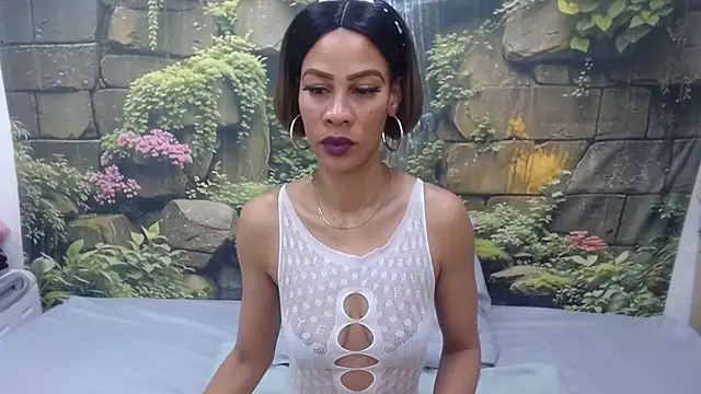 GlowGoddessxx online show from June 10, 2026, 6:45 am