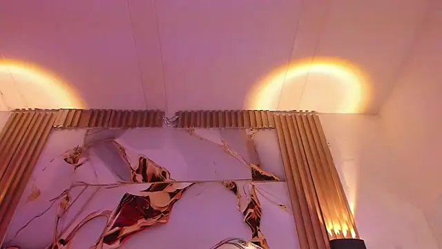 AgathaAtenea online show from November 25, 2025, 6:30 pm