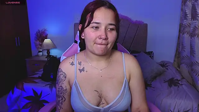 Leakitten online show from September 29, 2025, 11:42 pm