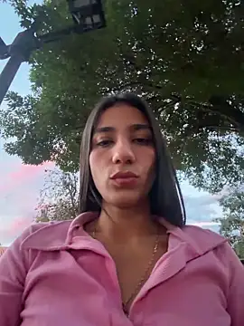 Snapshot of -juicy_ chatting on June 28, 2026, 11:22 pm -juicy online show from June 28, 2026, 11:22 pm