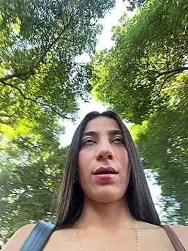 Snapshot of -juicy_ chatting on July 1, 2026, 10:20 pm -juicy online show from July 1, 2026, 10:20 pm