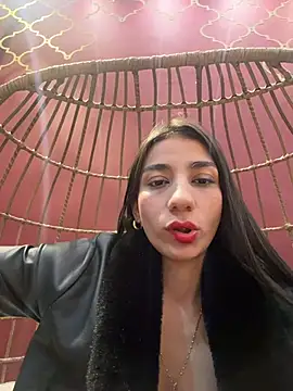 Snapshot of -juicy_ chatting on July 26, 2026, 10:38 pm -juicy online show from July 26, 2026, 10:38 pm