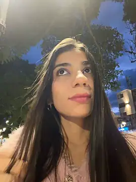 Snapshot of -juicy_ chatting on July 29, 2026, 11:36 pm -juicy online show from July 29, 2026, 11:36 pm