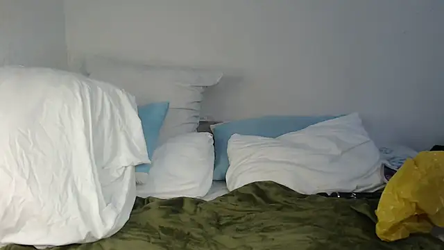 Snapshot of Diva-Lolah chatting on November 17, 2025, 5:08 pm Diva-Lolah online show from November 17, 2025, 5:08 pm