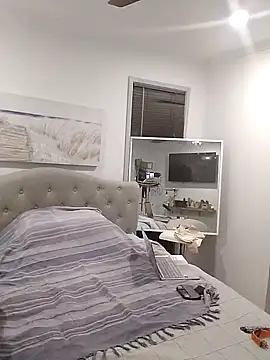 iamthepublickmasterbater online show from October 2, 2025, 11:39 am