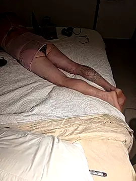 iamthepublickmasterbater online show from December 18, 2025, 3:29 pm