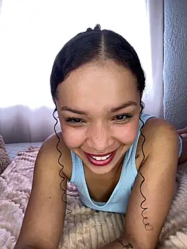 Yasmin777  online show from September 8, 2025, 5:34 pm