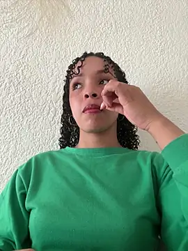 Yasmin777  online show from March 31, 2026, 9:59 pm