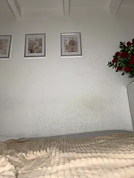 Snapshot of Yasmin777_ chatting on May 10, 2026, 11:54 pm Yasmin777 online show from May 10, 2026, 11:54 pm