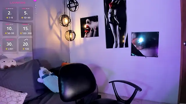 Snapshot of Nicollee_Heart chatting on October 29, 2025, 2:41 pm Nicollee Heart online show from October 29, 2025, 2:41 pm