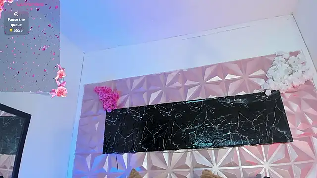 Scarlet fx online show from March 3, 2026, 12:33 pm