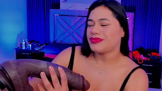 Issafoxx online show from October 16, 2025, 11:44 am