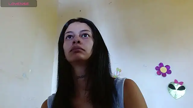 Akasha001 online show from November 12, 2025, 12:16 pm