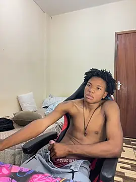 Snapshot of eunegrao chatting on October 29, 2025, 2:36 am eunegrao online show from October 29, 2025, 2:36 am