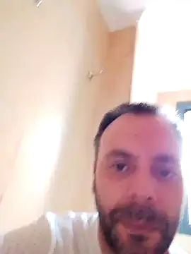 manchego85 online show from October 8, 2025, 4:37 pm