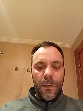 manchego85 online show from November 16, 2025, 12:16 am