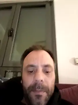 manchego85 online show from November 30, 2025, 2:04 am