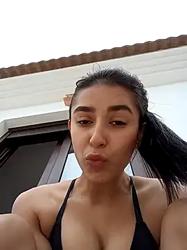 Snapshot of CandyFoxter_ chatting on October 8, 2025, 7:17 am CandyFoxter  online show from October 8, 2025, 7:17 am