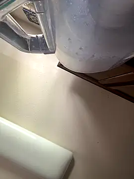 1n0nlythroat online show from November 7, 2025, 8:09 pm