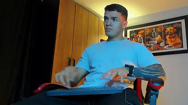 ALPHA DOMINUS  online show from January 9, 2026, 4:37 am